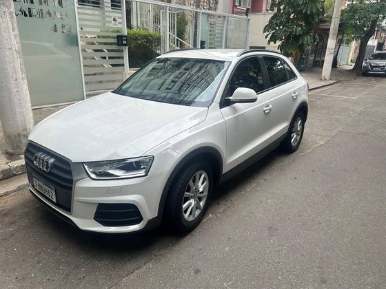 AUDI Q3 1.4 TFSI ATTRACTION FLEX 4P S TRONIC AUDI Q3 1.4 TFSI ATTRACTION FLEX 4P S TRONIC